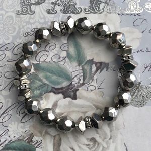 NWT Silver Metallic 8mm Geo Stretch Bracelet
